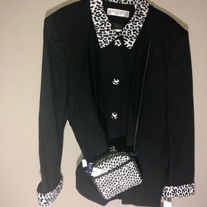 Amanda Smith black blazer with coordinating bag